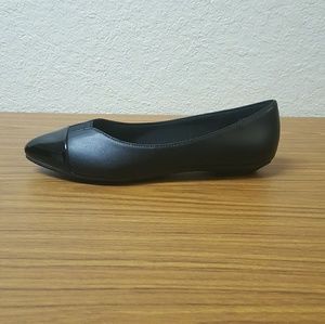 ✔Dexflex Comfort Black Flats